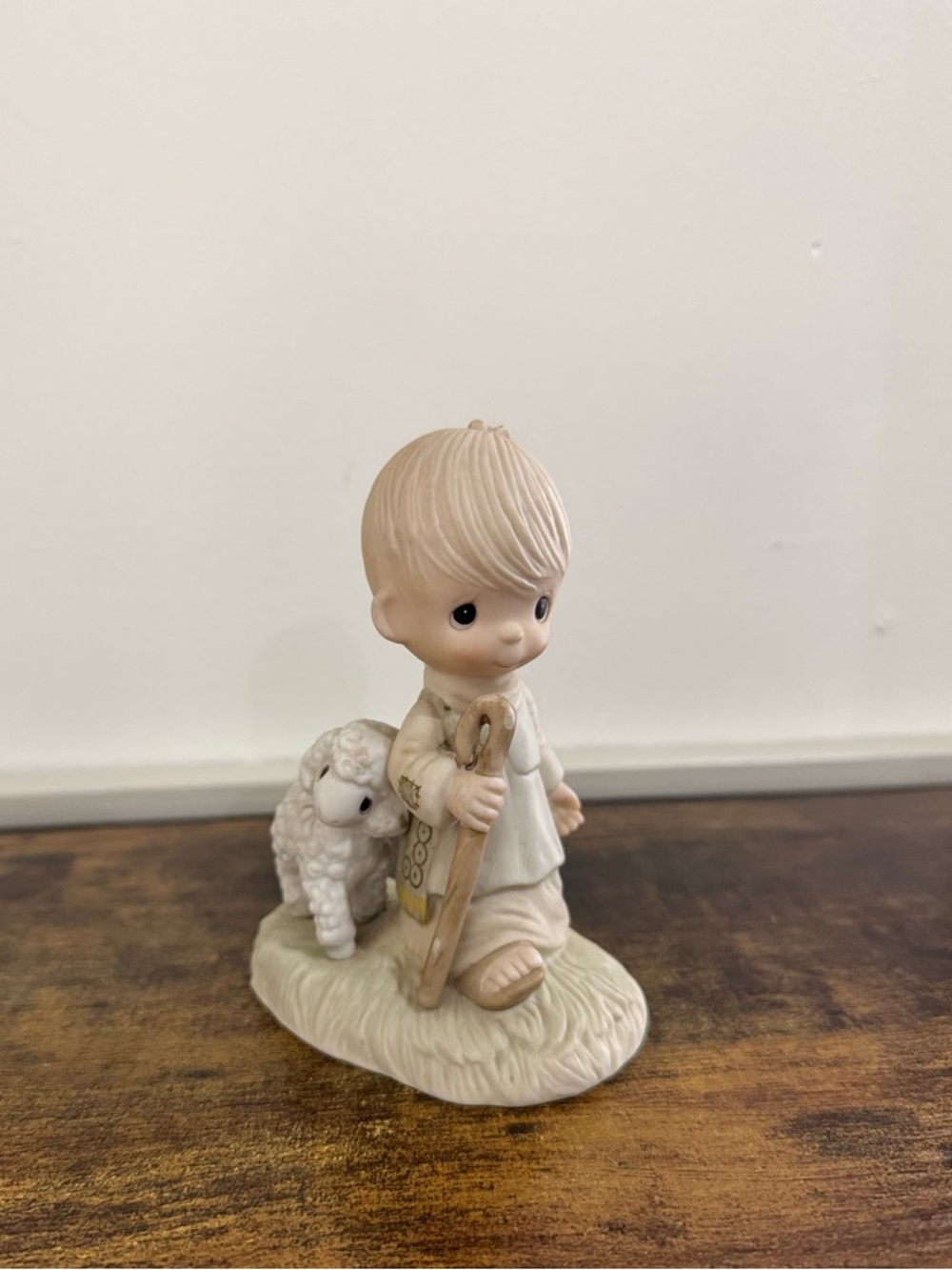 Vintage Precious Moments "He Leadeth Me" 1998 Limited Edition E-1377R Figurine